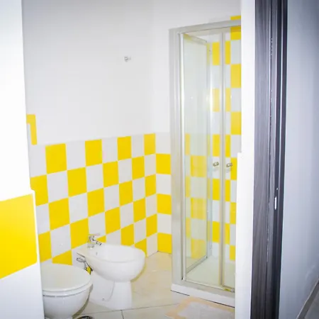 Max E Restaurant Hotel *